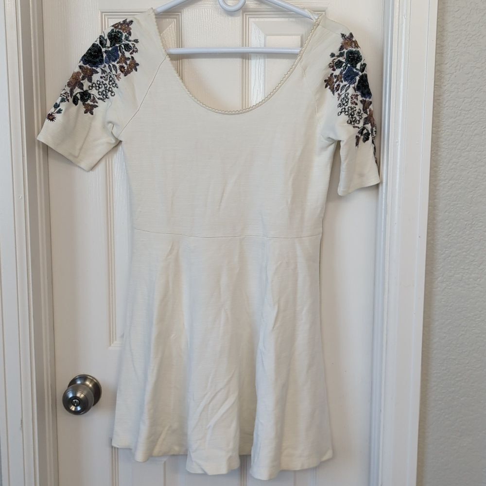 Free People Embroidered Dress Size Medium